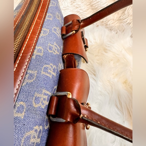 Vintage Dooney & Bourke Small Double Pocket Monogram Doctor Bag Satchel - Picture 11 of 16